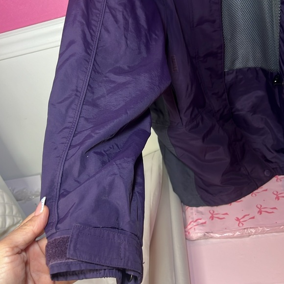 Columbia Women's Purple Jacket - Picture 10 of 11
